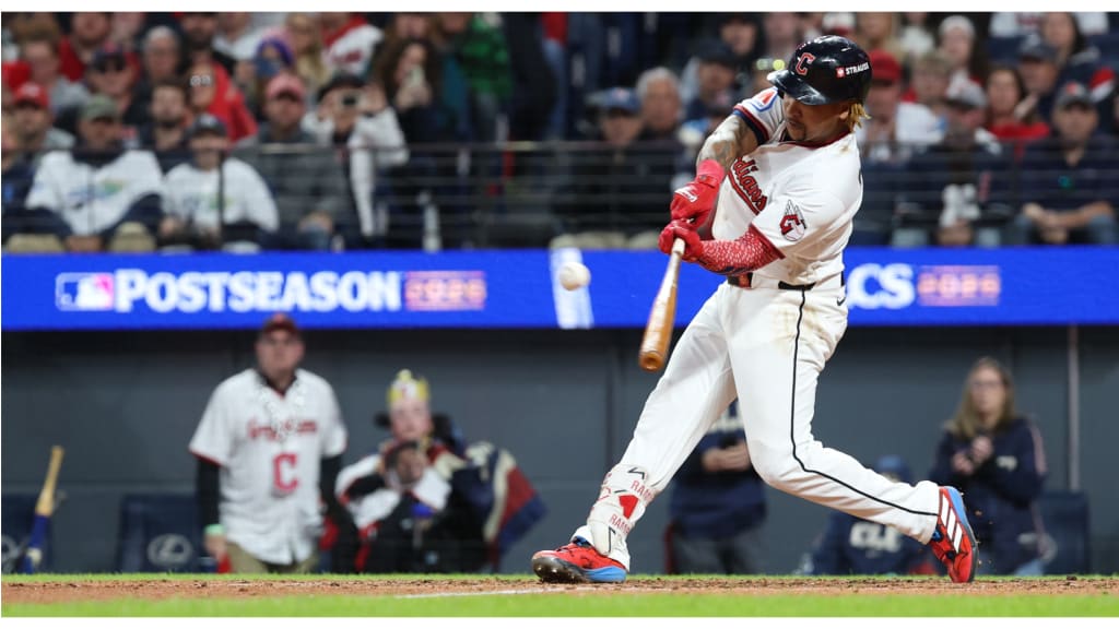 José Ramírez impone récord, pero Cleveland queda contra la&nbsp;pared